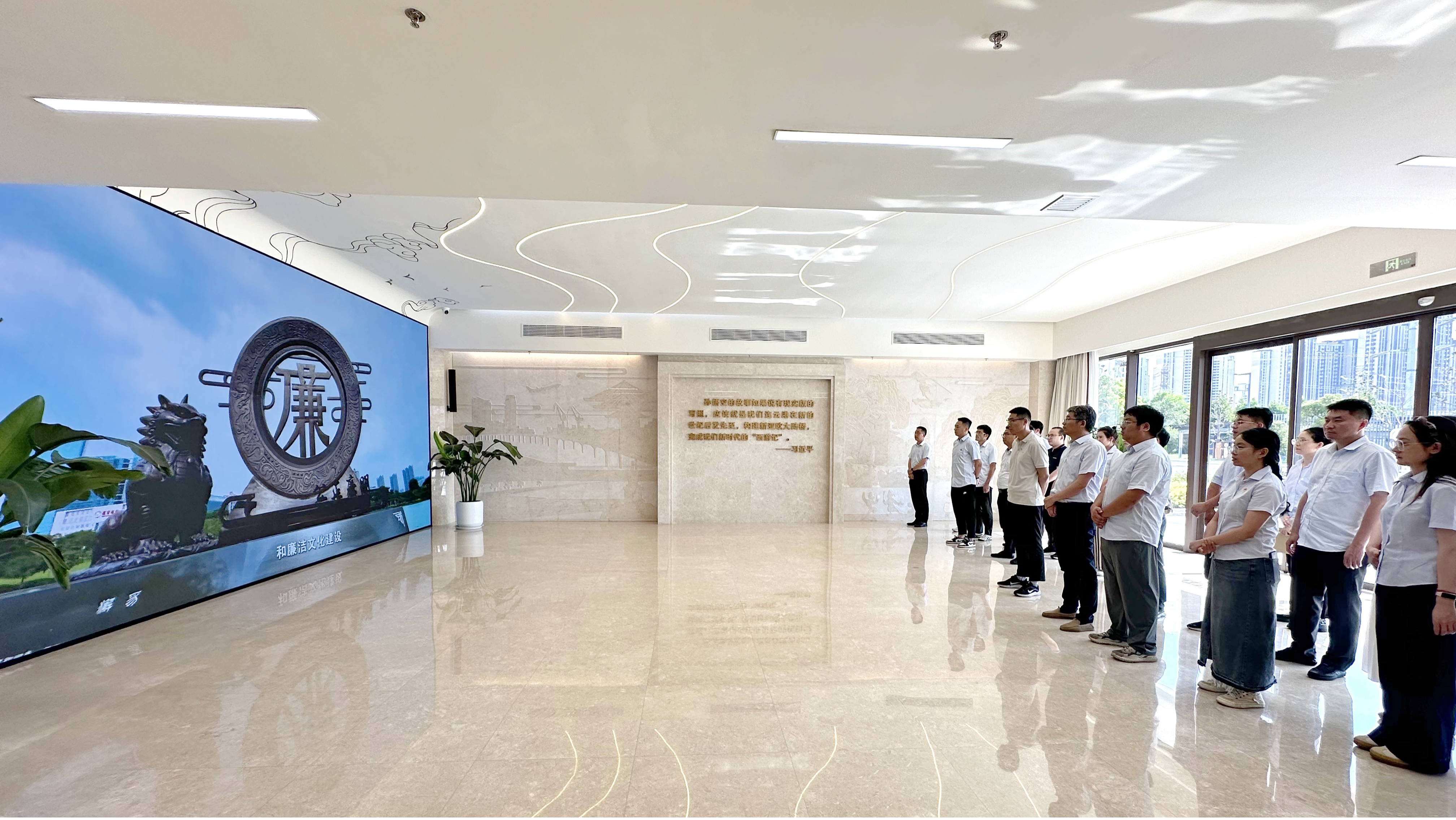 1755242843427121.jpg 1755242843427121.jpg